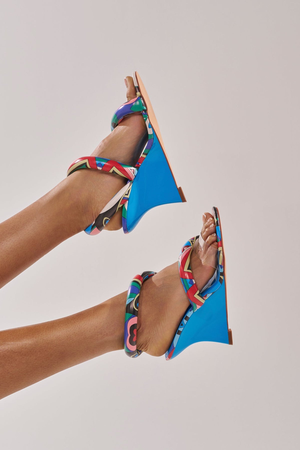 AKIRA GOLD MINORU MULTI PRINTED WEDGE PUFF SANDAL