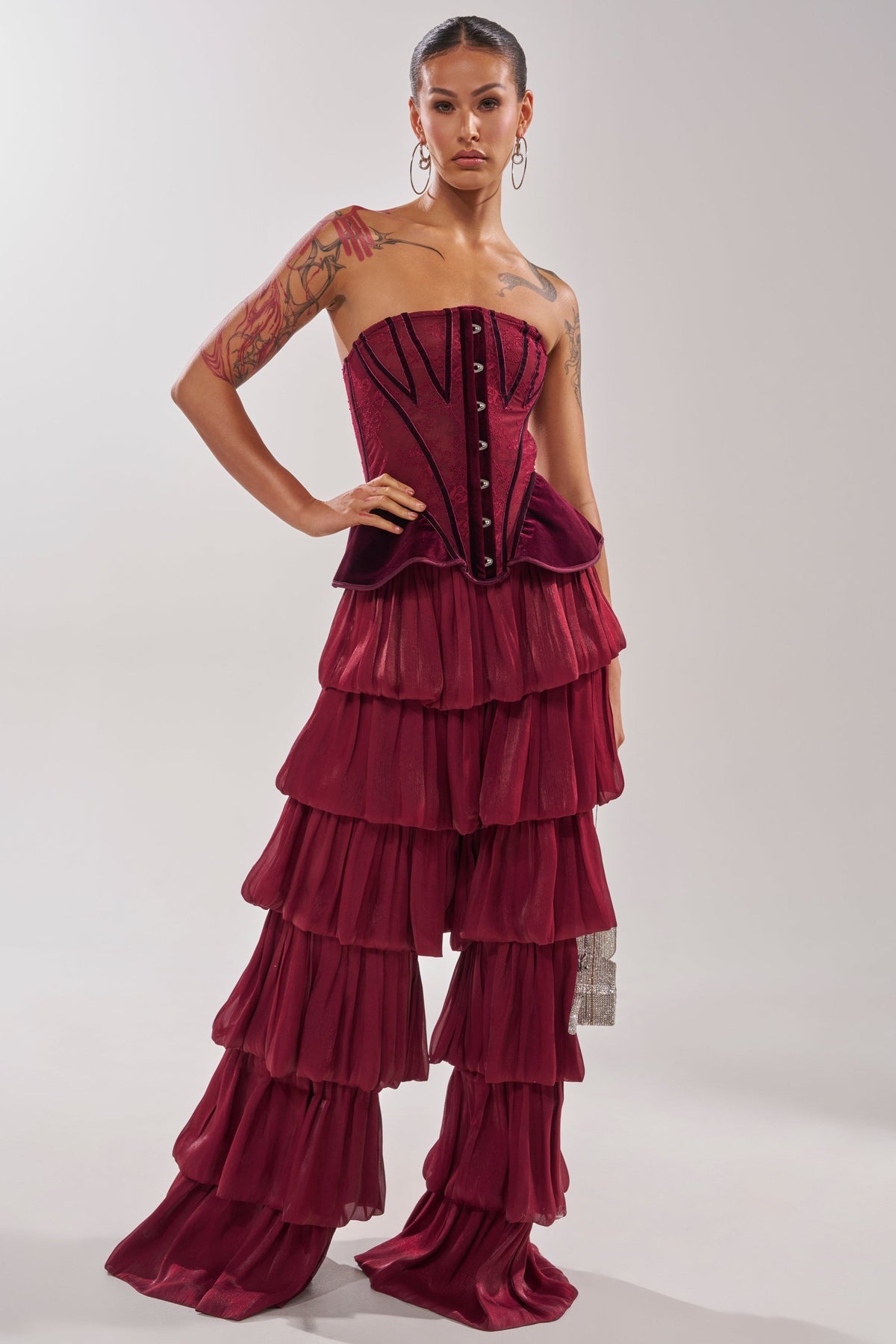 STAR OF THE NIGHT FLOUNCY PANT IN BURGUNDY