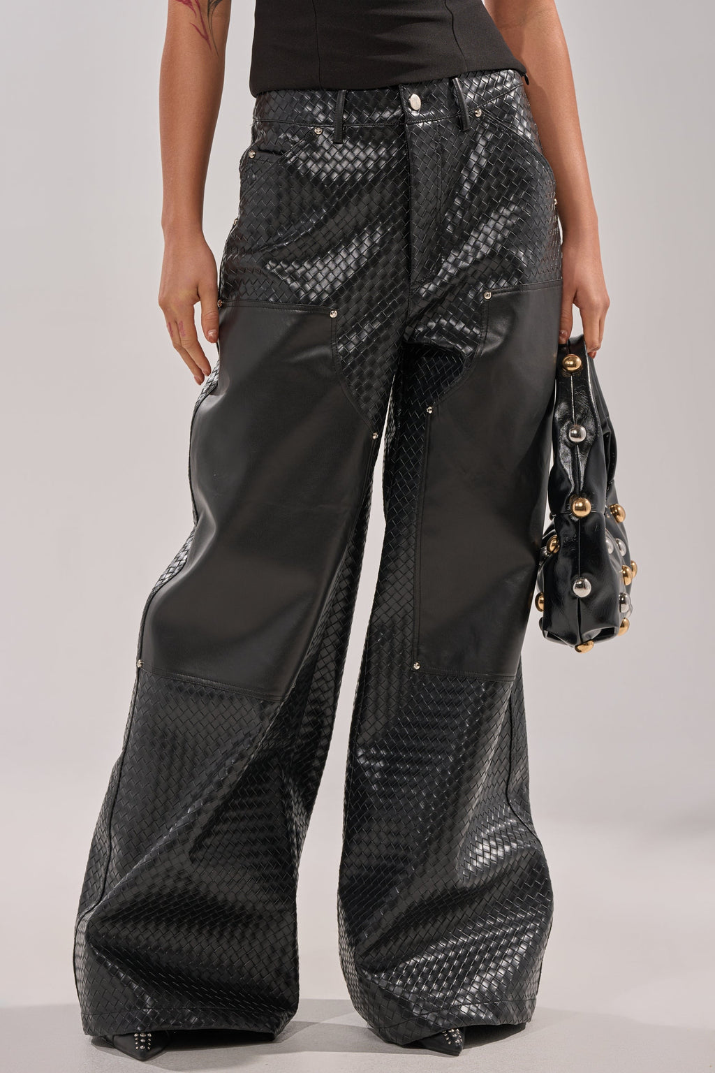 WILD TEXTURED FAUX LEATHER PANT
