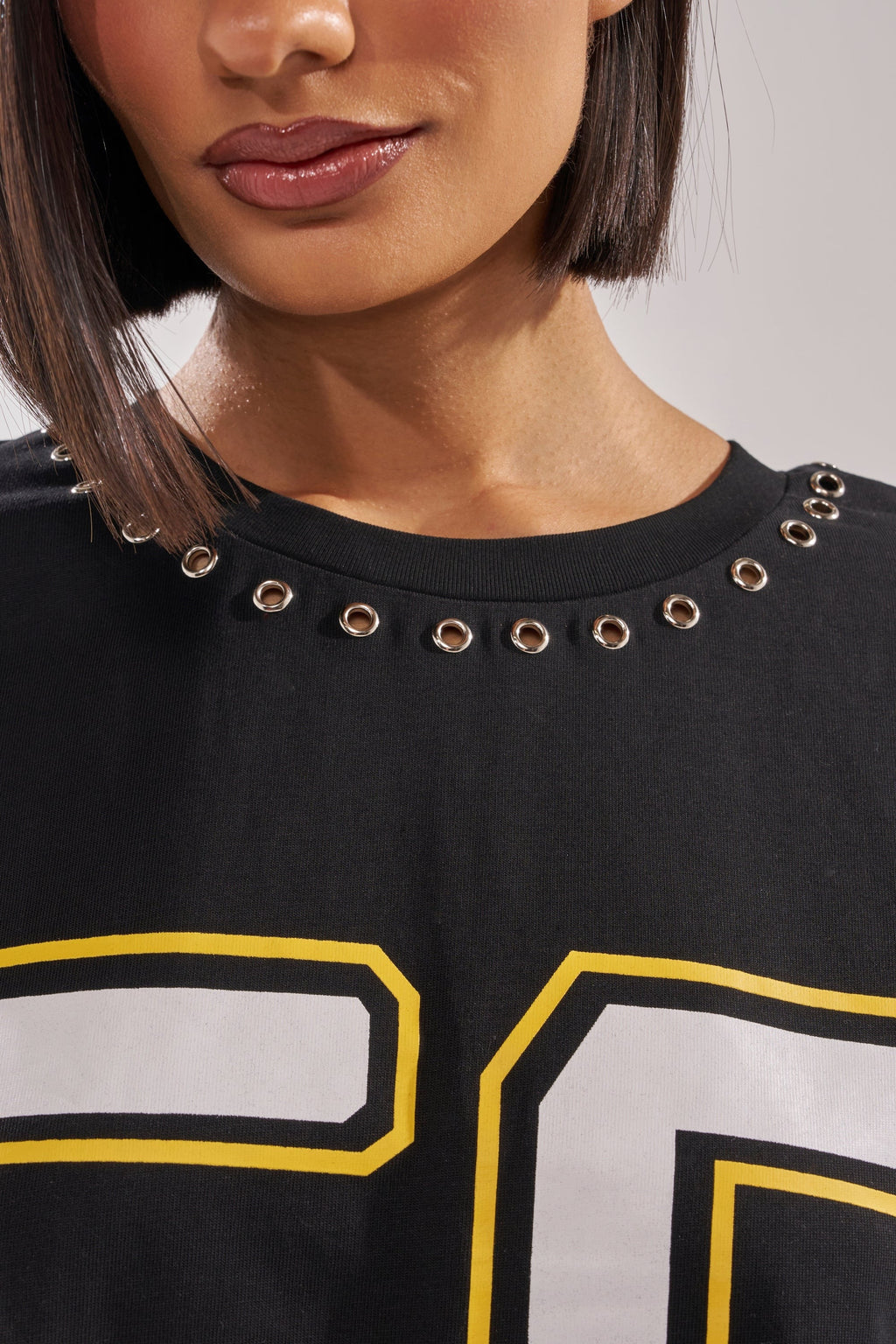 LUCKY ONE CROP TEE