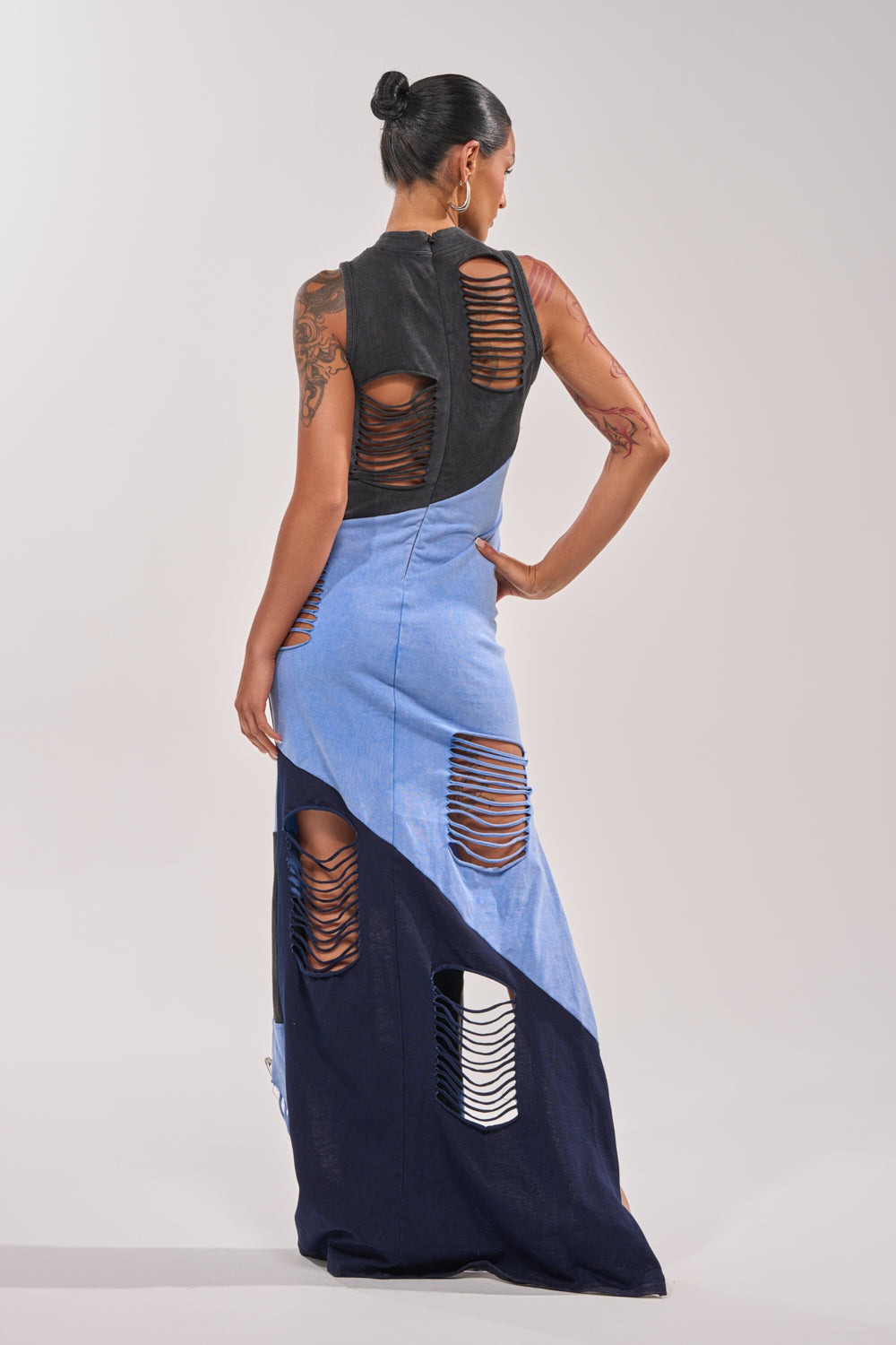 LAST MINUTE MASTERPIECE DISTRESSED MAXI DRESS