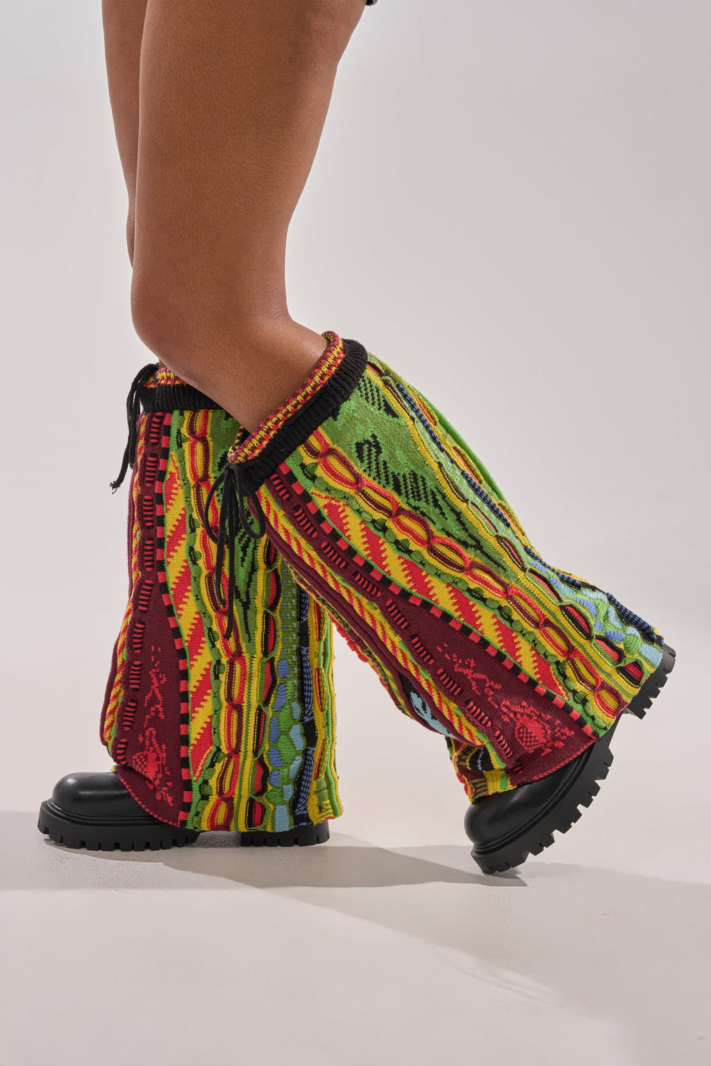 AKIRA GOLD NEIL SWEATER COMBAT BOOTIE